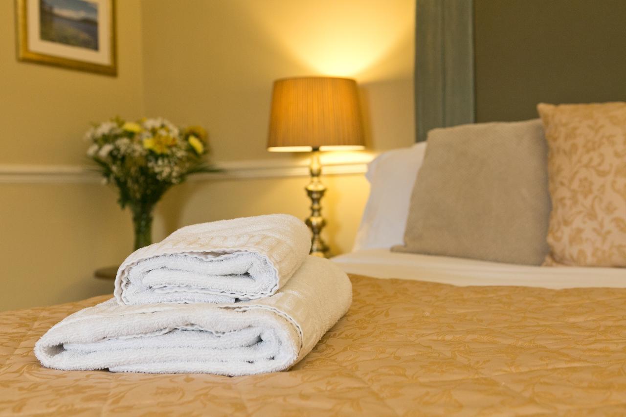 The Manor Hotel Crickhowell Zewnętrze zdjęcie