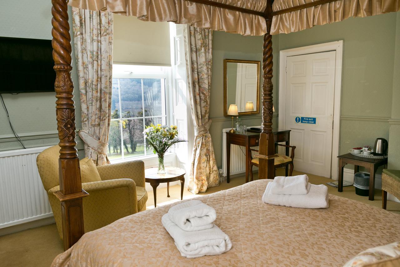The Manor Hotel Crickhowell Zewnętrze zdjęcie