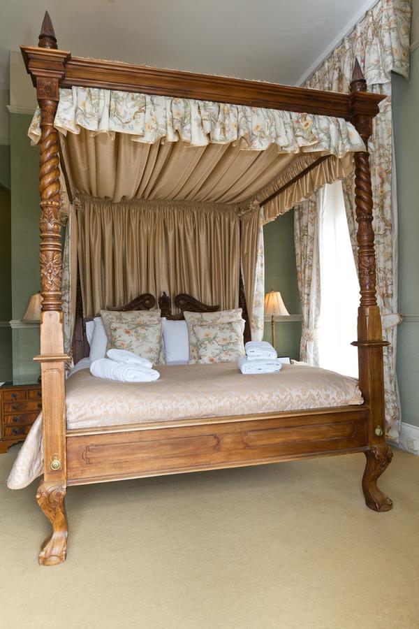 The Manor Hotel Crickhowell Zewnętrze zdjęcie